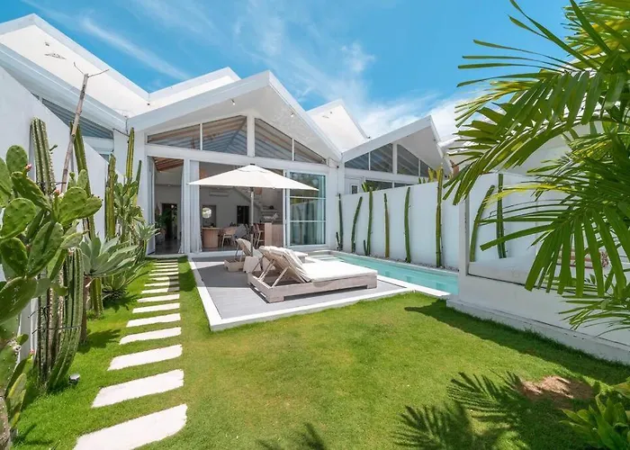 Sea Breeze Retreat Modern 3br In