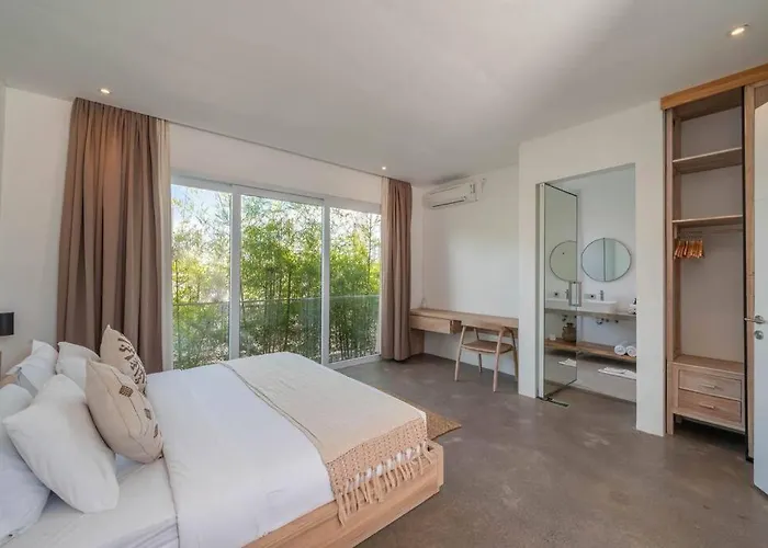 Villa Sea Breeze Retreat Modern 3br In