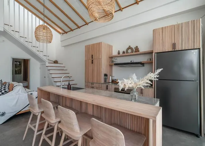 Villa Sea Breeze Retreat Modern 3br In Canggu (Bali)