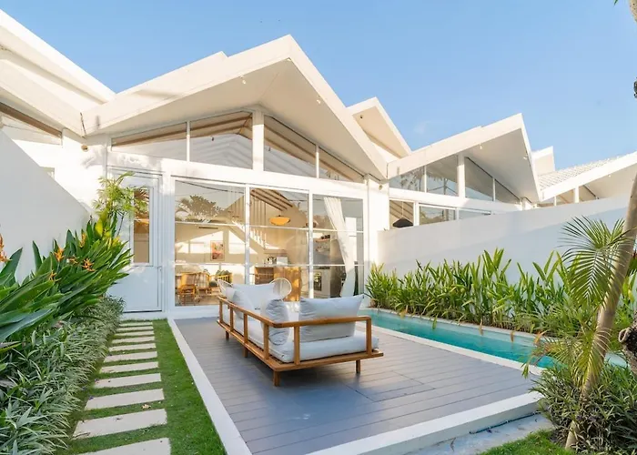 Sea Breeze Retreat Modern 3br In Canggu (Bali)