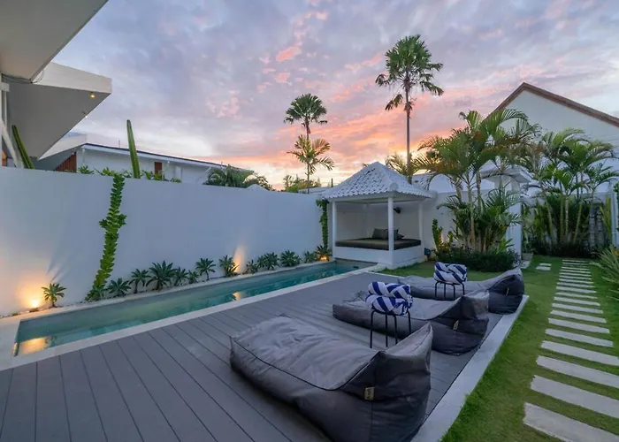 Sea Breeze Retreat Modern 3br In Villa *